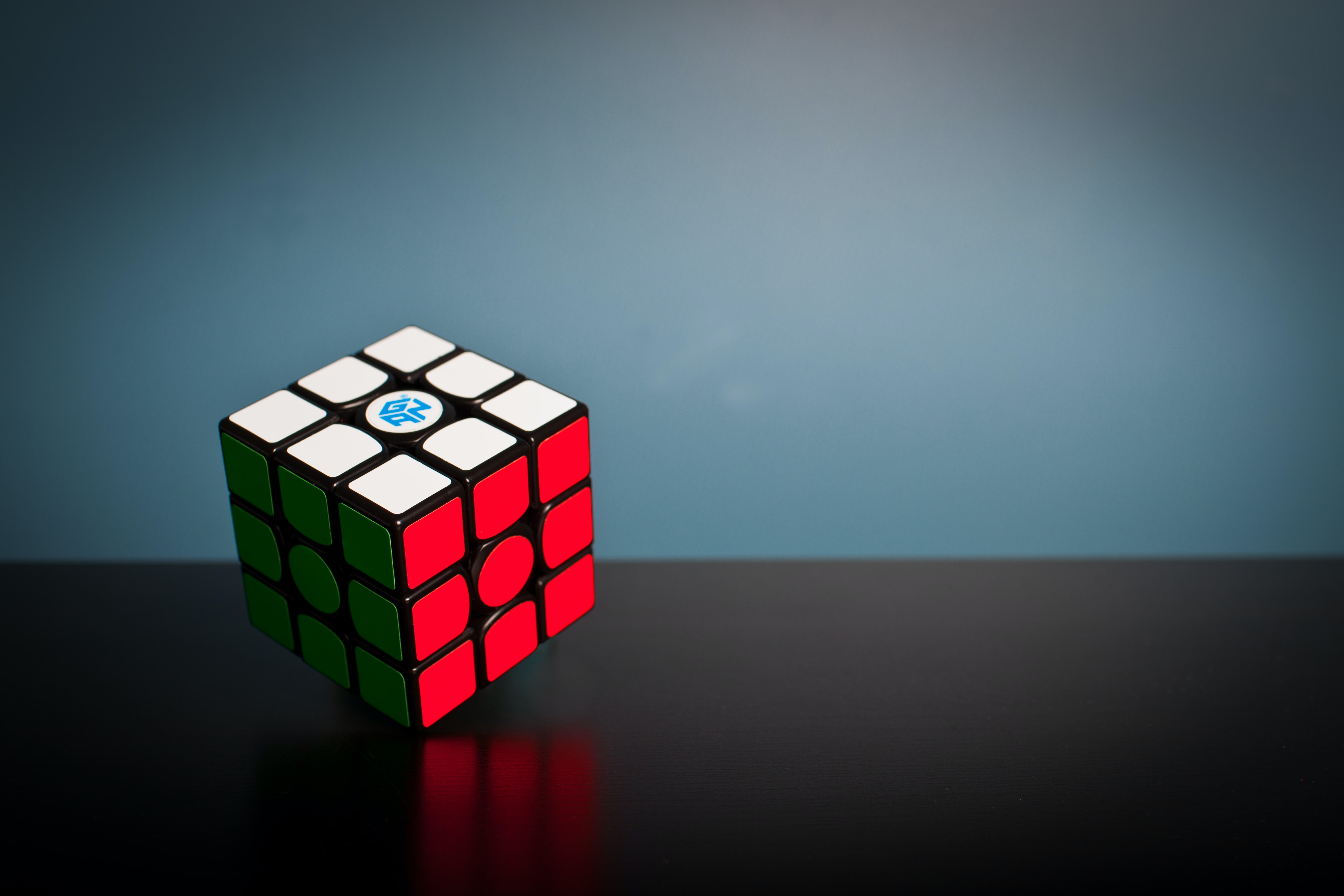 photo-1430274173040-621f9174796b